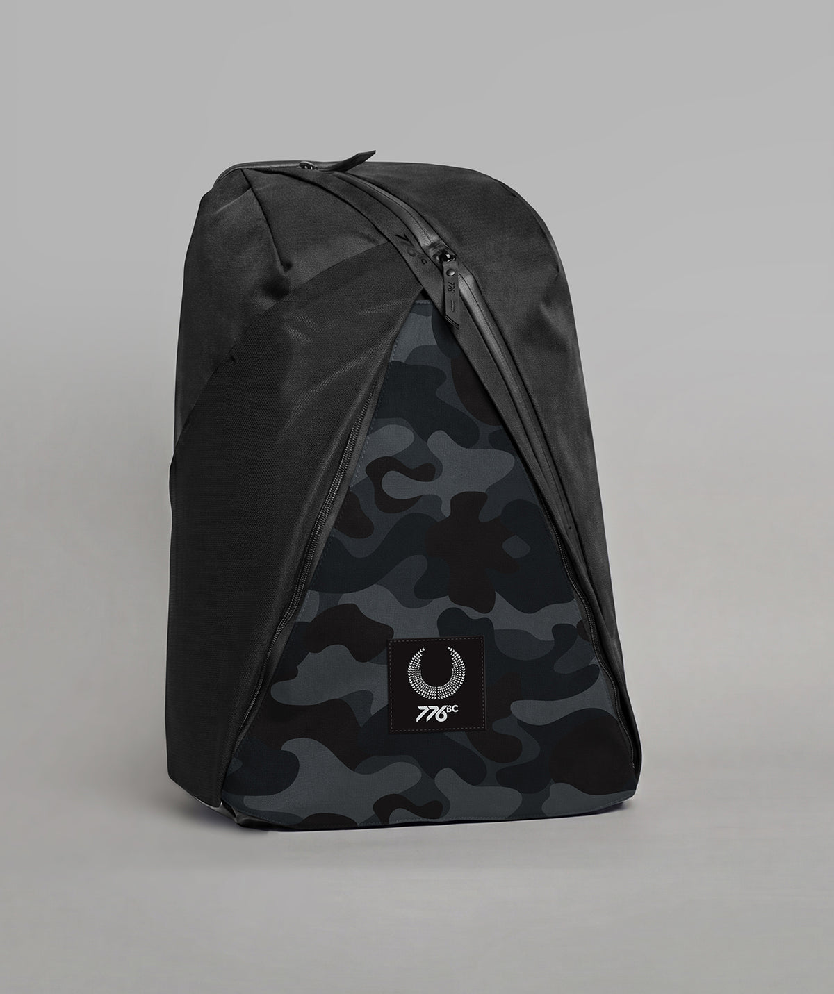 Unisex 776BC Camo Pro Tour Backpack - Black