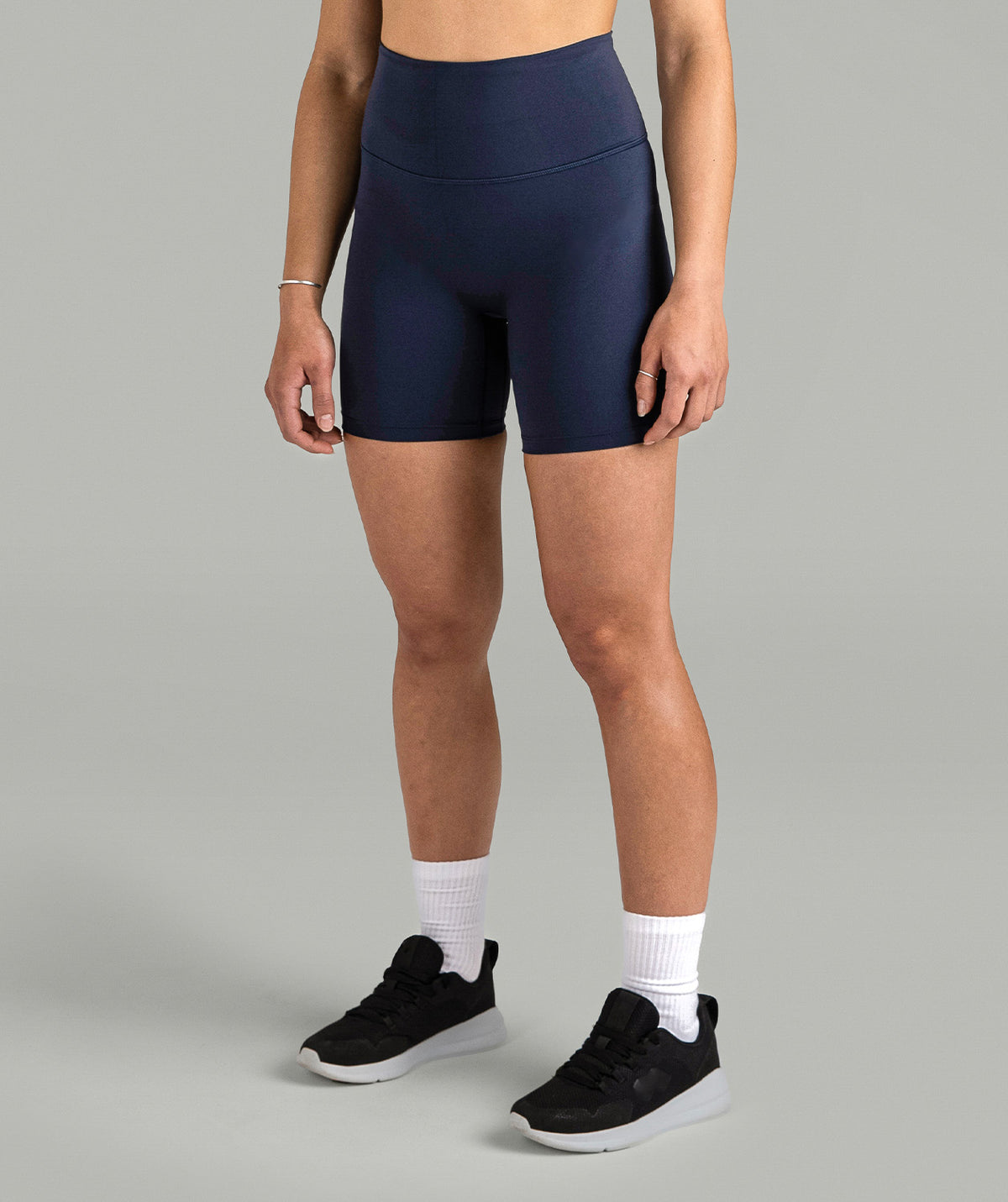 Women's Wreath Performance Short 6 - Navy